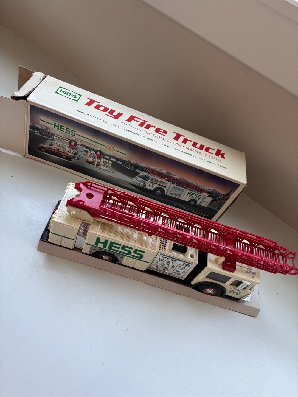VTG HESS Fire Truck 1989 (boxed)